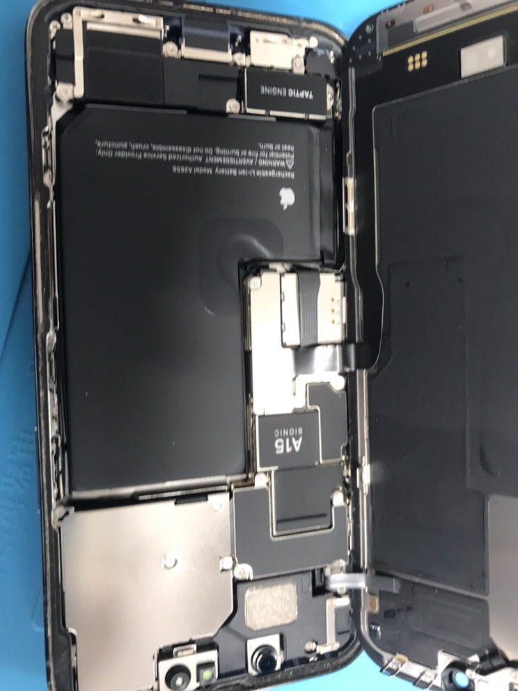 【修理事例】iPhone13proバッテリー交換